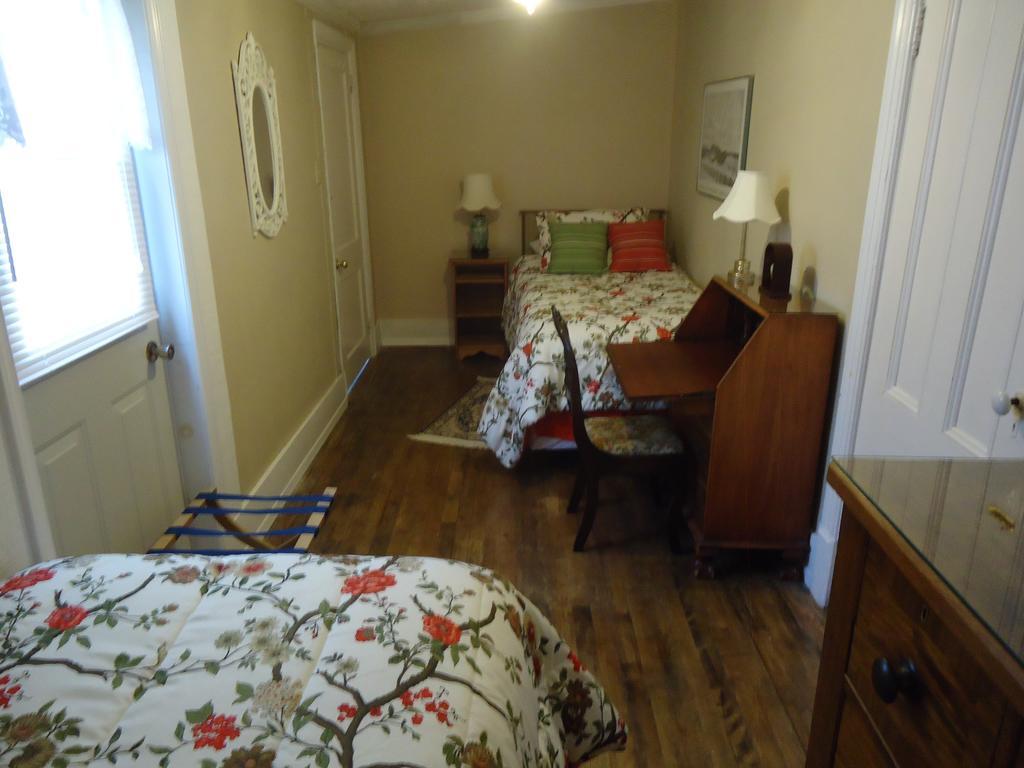 Governor'S Mansion Inn Miramichi Habitación foto