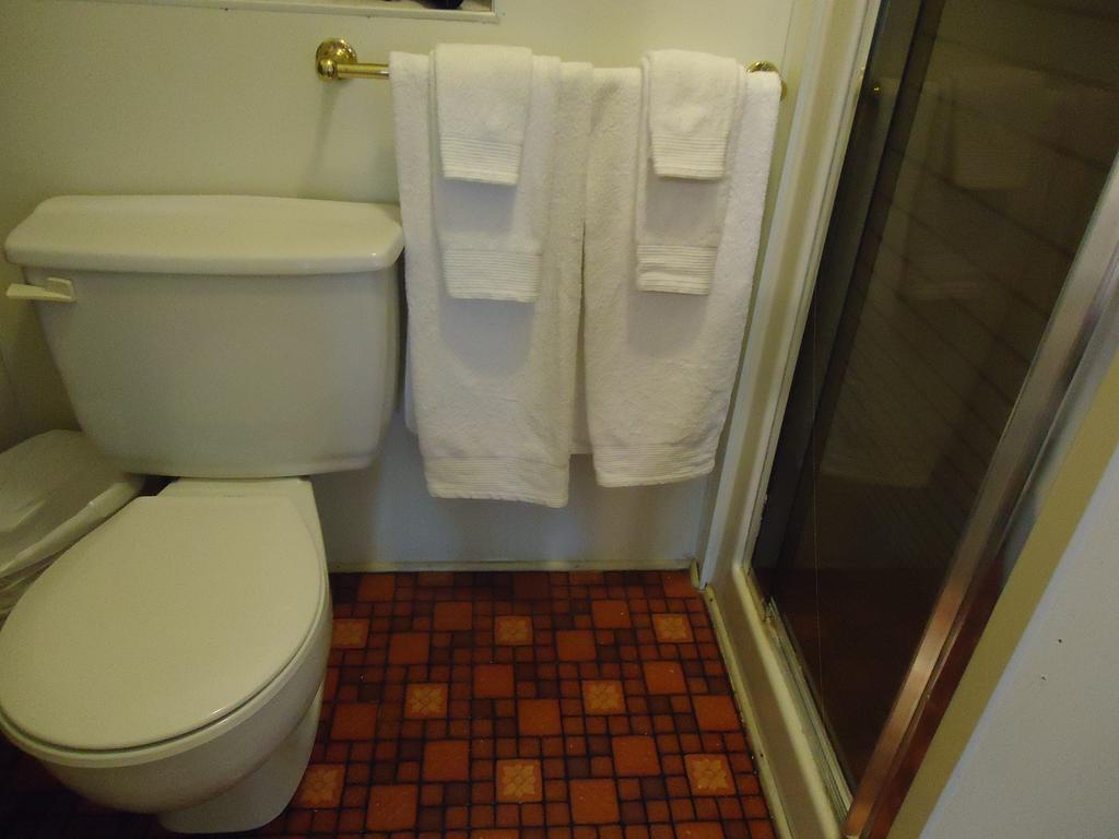 Governor'S Mansion Inn Miramichi Habitación foto